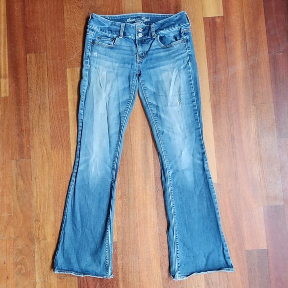American Eagle Outfitters Denim - American Eagle Outfitters Artist Boot Cut Jeans Size 4
